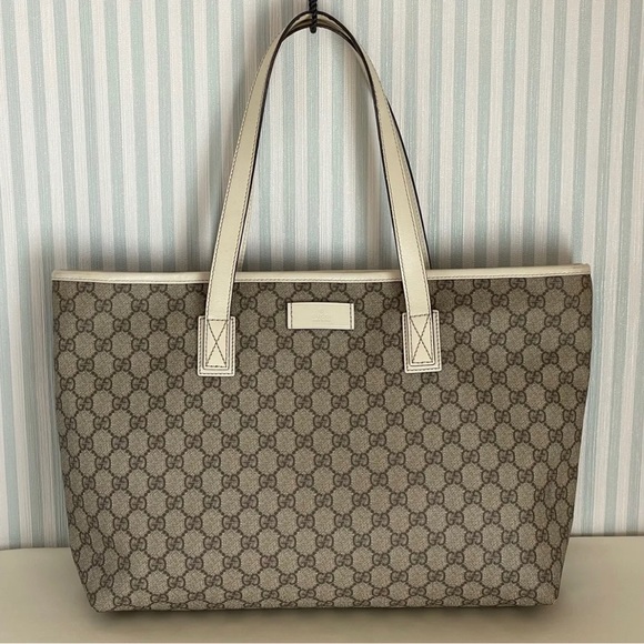 ❌S O L D ❌ Gucci Supreme tote bag - Picture 1 of 12